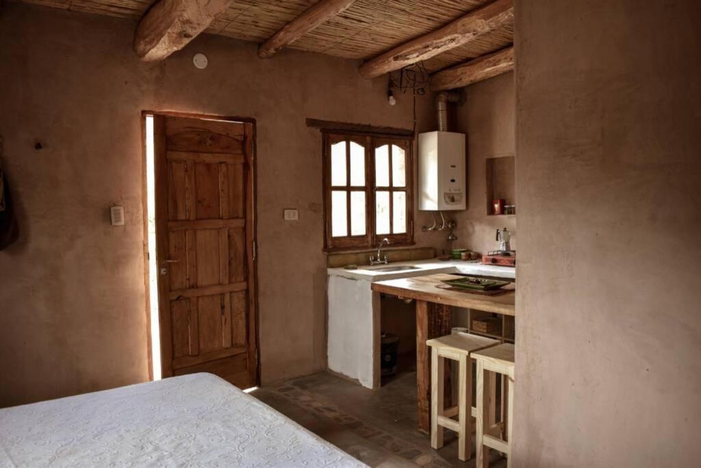 Ruphay: Cabana Equipada Con Vista A Los Cerros En El Campo Maimará Esterno foto